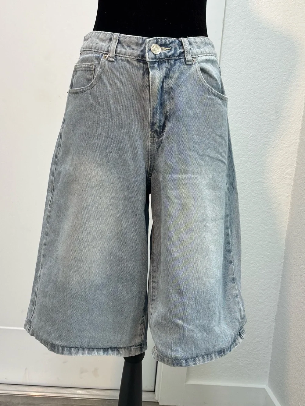 Refuge High Waisted Wide Leg Denim Jorts Faded Black Skater Baggy Shorts S/P Y2K